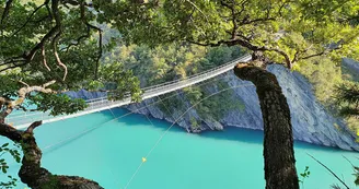 Passerelle himalayenne de l’Ebron – lac de Monteynard Passerelle himalayenne de l’Ebron – lac de Monteynard