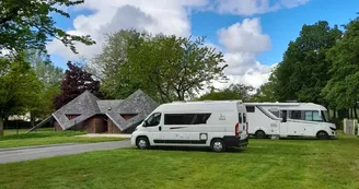 Aire camping-car-park de Précigné - Camping-cars Aire camping-car-park de Précigné - Camping-cars