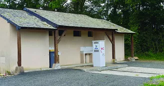 Aire CAMPING-CAR PARK de La Bruère-sur-Loir2 Aire CAMPING-CAR PARK de La Bruère-sur-Loir2