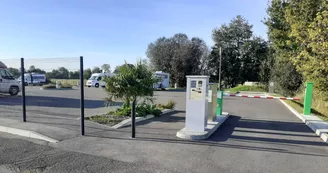Aire CAMPING-CAR PARK de Le Lude2 Aire CAMPING-CAR PARK de Le Lude2
