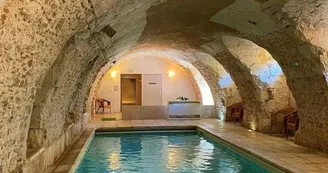 Domaine de la Courbe_Le Lude_Piscine intérieure