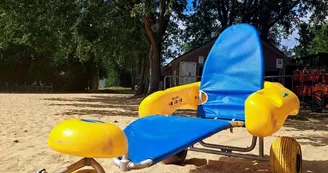Tiralo pour l'accès à la baignade au personnes à mobilité réduites Tiralo pour l'accès à la baignade au personnes à mobilité réduites