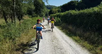pédalez au plus près de la nature en famille 
