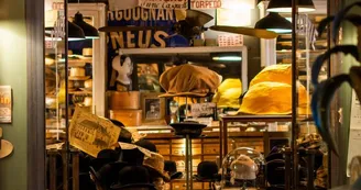 Musée de boutiques anciennes_La Chartre sur le Loir Musée de boutiques anciennes_La Chartre sur le Loir