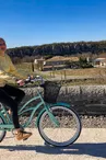 Location de vélos classiques et électriques avec Balazuc Loisirs